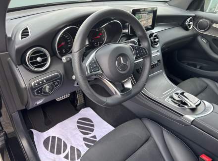 Mercedes-Benz - GLC