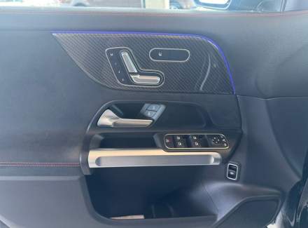 Mercedes-Benz - GLB