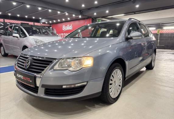 Volkswagen - Passat