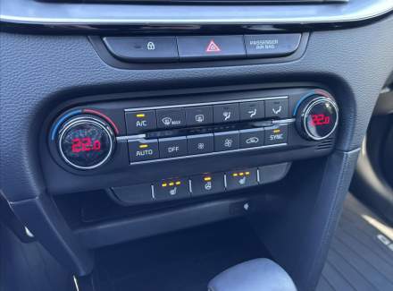 Kia - XCeed