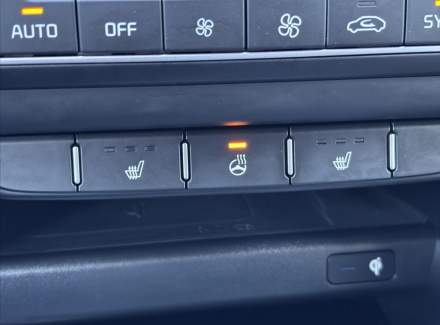 Kia - XCeed