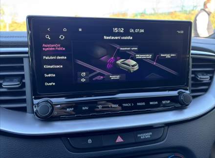 Kia - XCeed