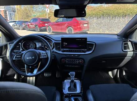 Kia - XCeed