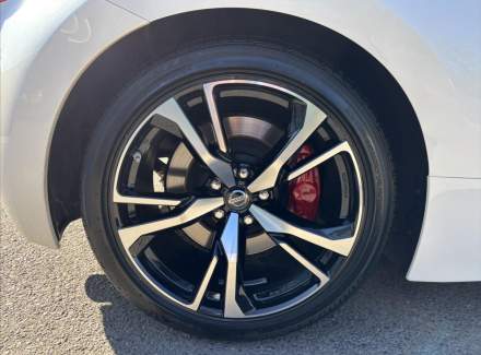 Nissan - 370Z