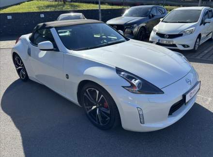 Nissan - 370Z