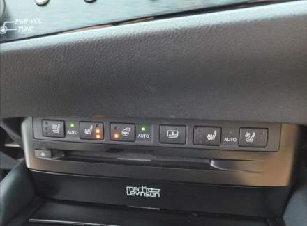 Lexus - ES
