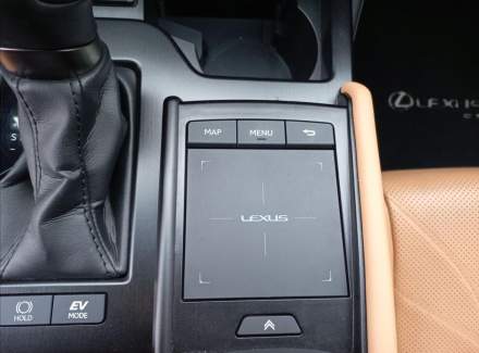 Lexus - ES