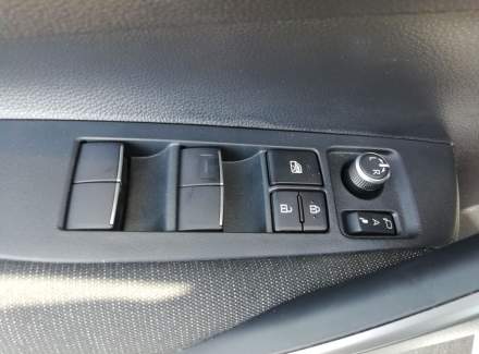 Toyota - Corolla