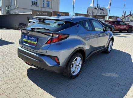 Toyota - C-HR