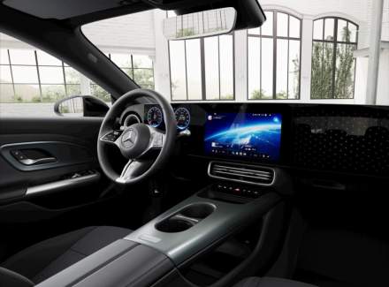 Mercedes-Benz - CLA