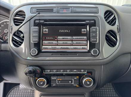Volkswagen - Tiguan