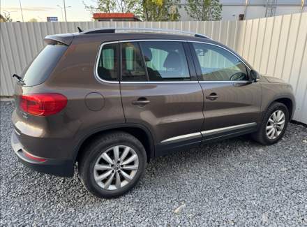 Volkswagen - Tiguan