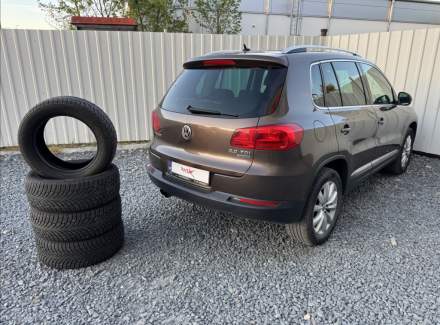 Volkswagen - Tiguan