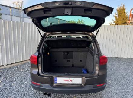 Volkswagen - Tiguan