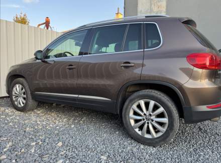 Volkswagen - Tiguan