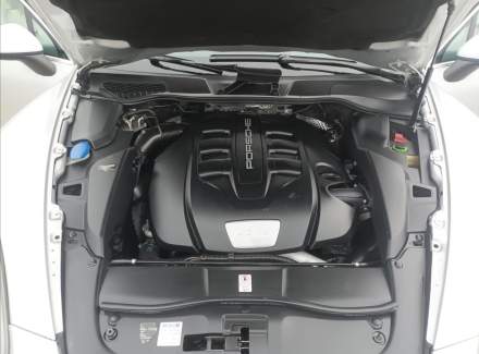 Porsche - Cayenne