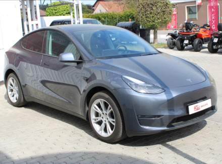 Tesla - Model Y