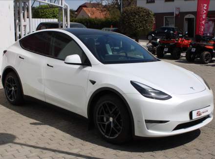 Tesla - Model Y