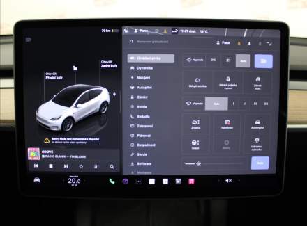 Tesla - Model Y