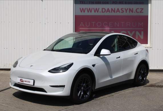 Tesla - Model Y