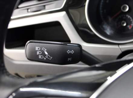 Volkswagen - Touran