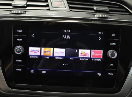 Volkswagen - Touran
