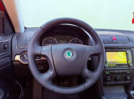 Škoda - Octavia