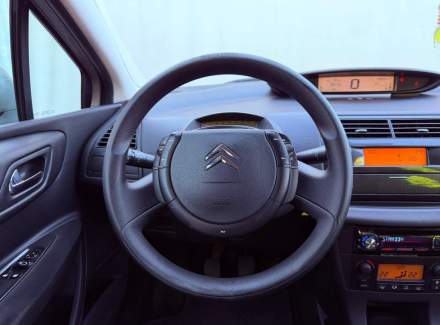 Citroën - C4