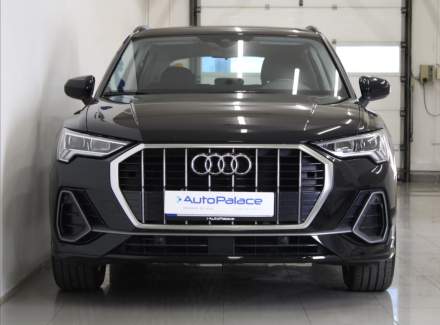 Audi - Q3