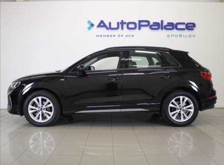 Audi - Q3