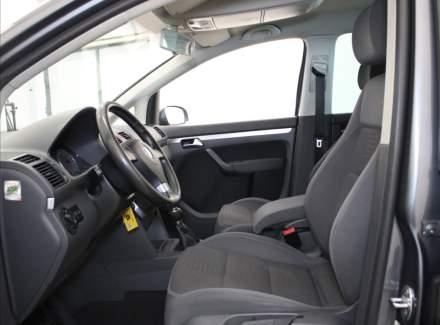 Volkswagen - Touran