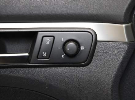 Volkswagen - Touran