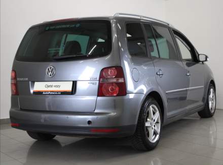 Volkswagen - Touran