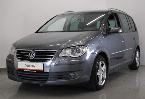 Volkswagen - Touran