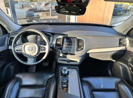 Volvo - XC90