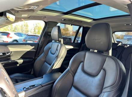 Volvo - XC90