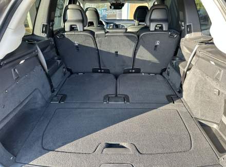 Volvo - XC90