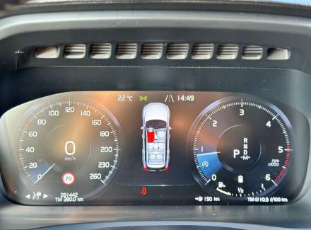 Volvo - XC90