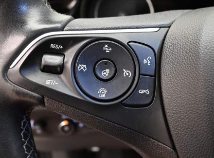Opel - Insignia