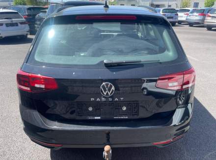 Volkswagen - Passat