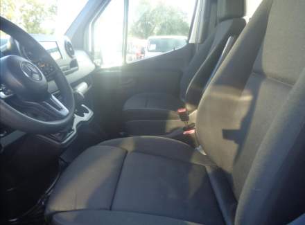 Mercedes-Benz - Sprinter