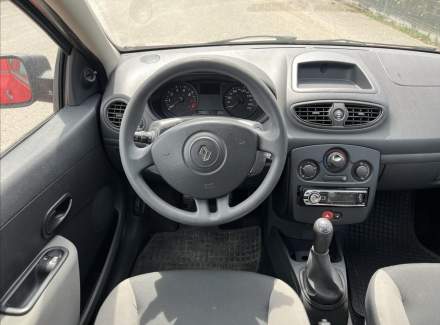 Renault - Clio