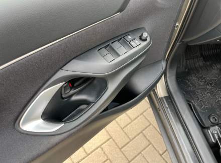 Toyota - Yaris Cross