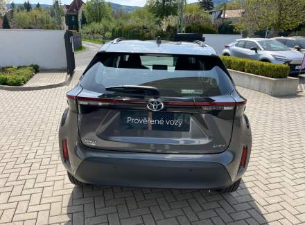 Toyota - Yaris Cross