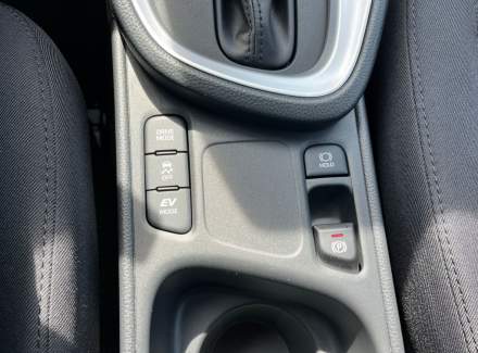 Toyota - Yaris Cross