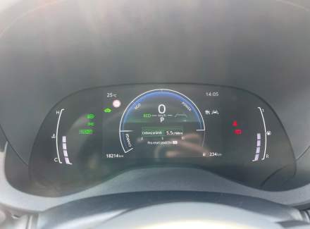 Toyota - Yaris Cross
