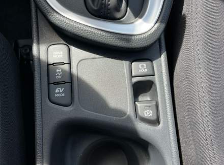 Toyota - Yaris Cross