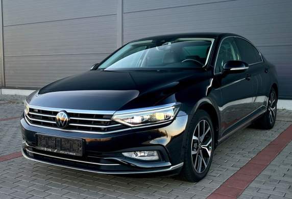Volkswagen - Passat