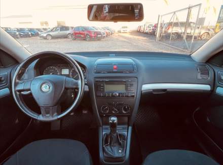 Škoda - Octavia
