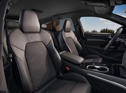 Audi - A6